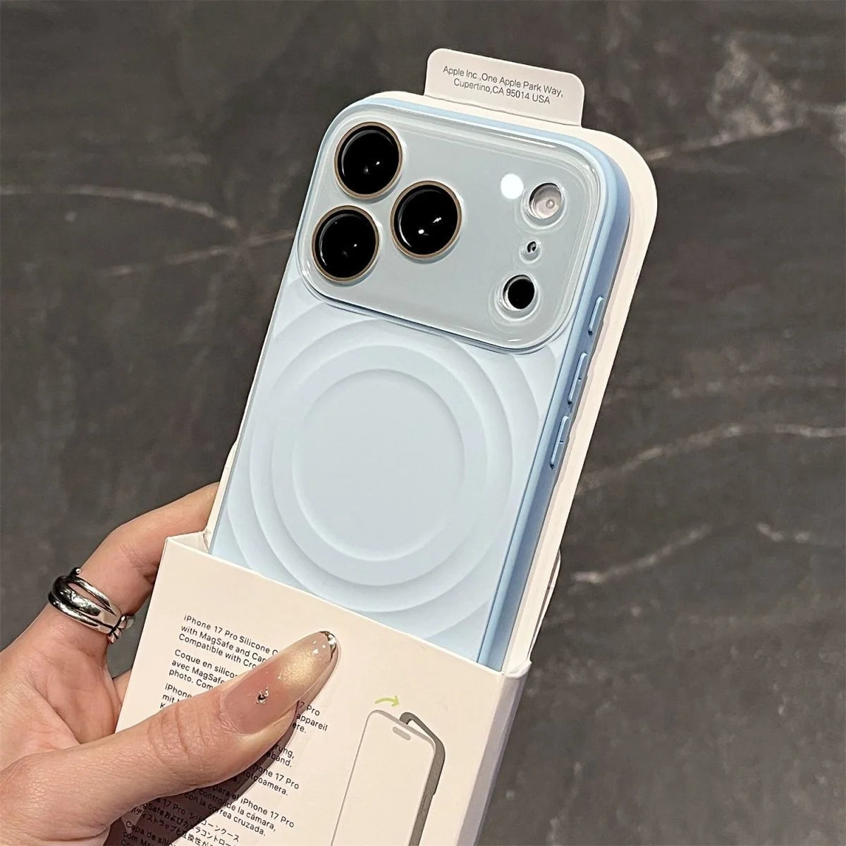 Fashion Liquid Silicone Water Ripple Pattern Big Window Phone Case For iPhone 17 16 15 Pro Max For Magsafe Magnetic Charge Cover Car Mobile World