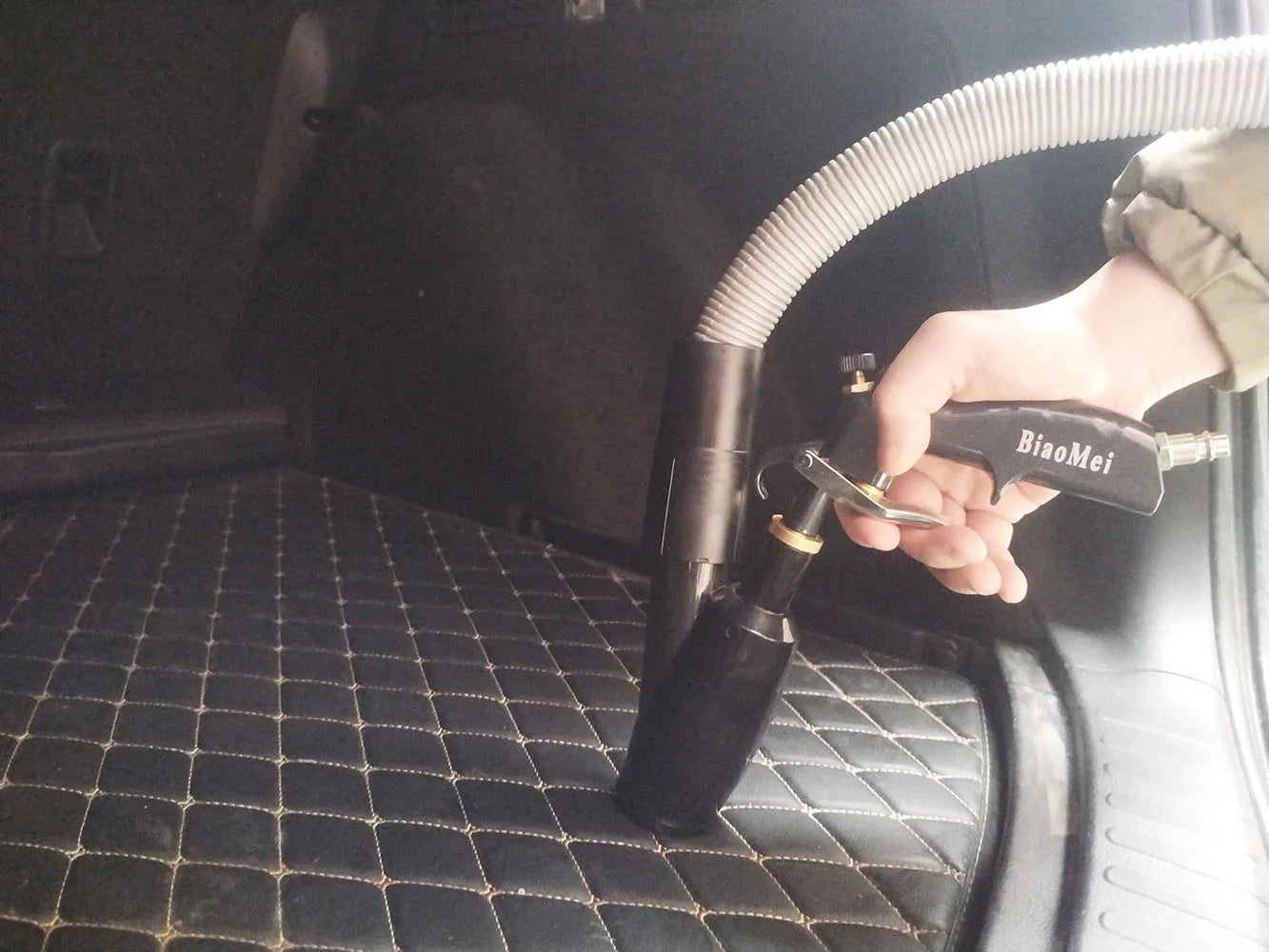 Car Interior Detailing Air Tornado Blow Gun &vacunm Gun ,Tornador Cleaning Gun Quickly Blasts Dirt and Dust CM World