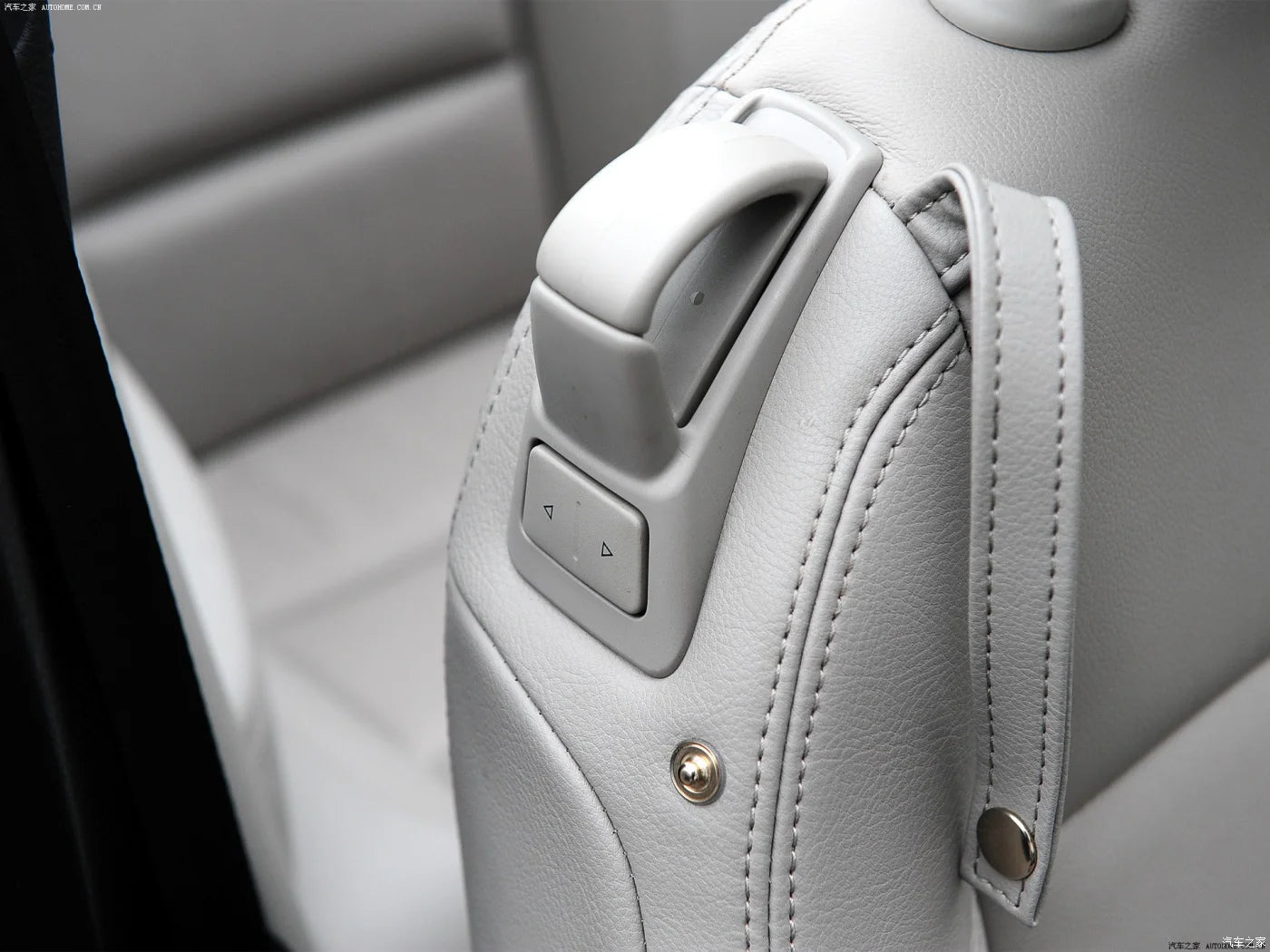 For Volkswagen VW Eos 2006 2007 2008 2009 2010 2011 2012 2013 2014 2015 Faux Leather Custom Car Seat Covers for 2 Front Seats CM World