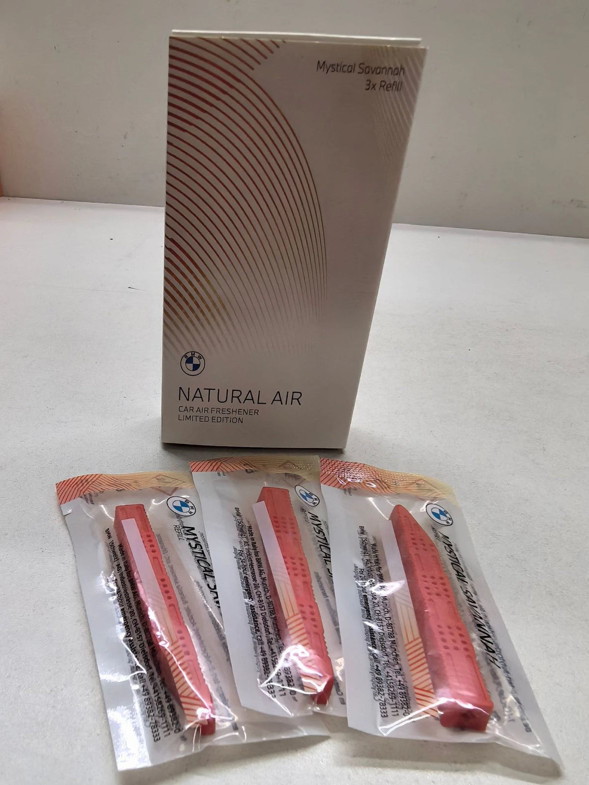 Blade Shape Car Air Freshener Vent Clip Solid Balm Perfume Diffuser Interior Accessories For BMW 3 5 Series X1 X3 X5