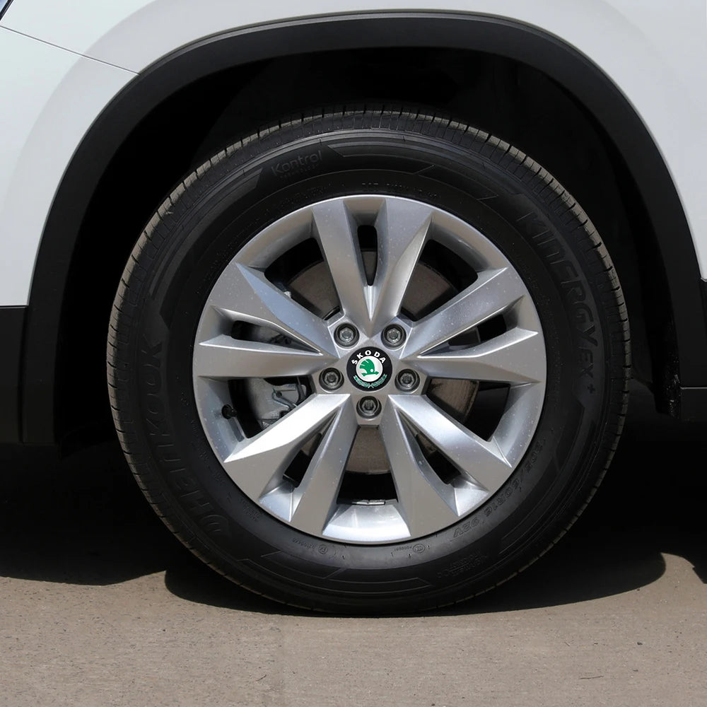 4pcs 56/60/65/68mm Car Wheel Center Hub Caps Stickers Cover Accessories For Skoda Rapid Scala Kodiaq Fabia Kamiq Karoq Octavia 3