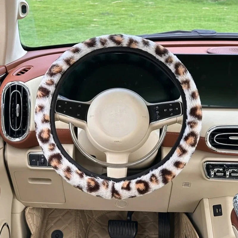 Car steering wheel cover plush warm car anti-slip handlebar cover winter antifreeze hand steering wheel cover CM World