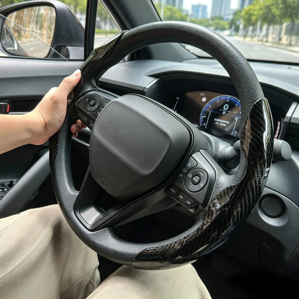 Universal Car Steering Wheel Cover Anti-slip Bright Gloss Carbon Fiber Texture Steering Wheel Decoration Accessories 14.5-15inch