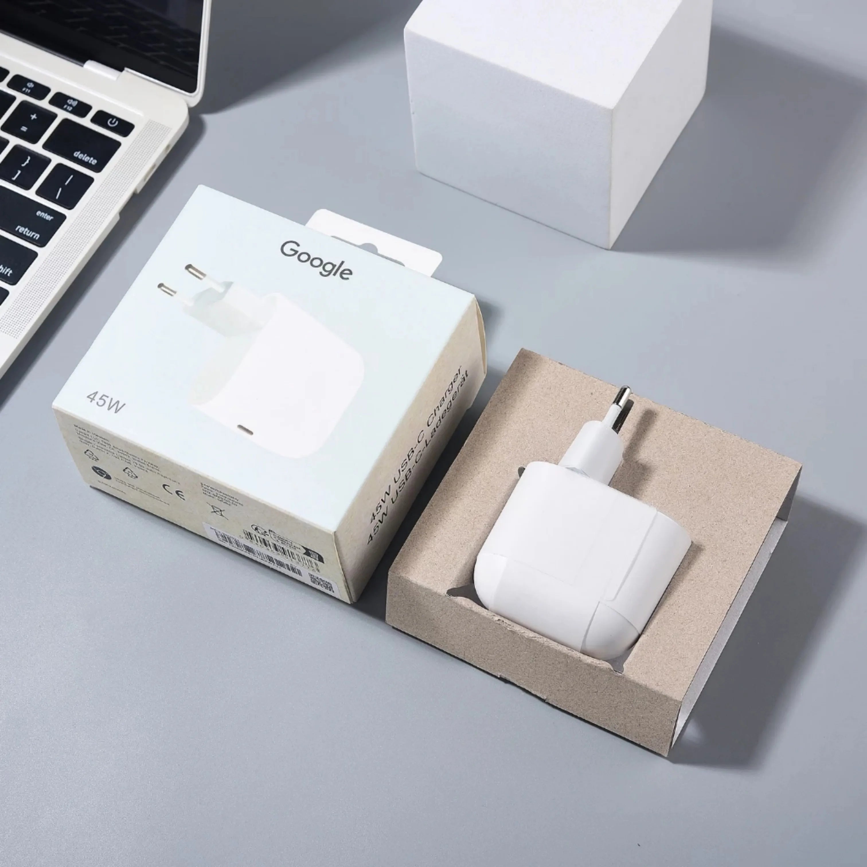 For Google 45W Pixelbook Charger EU Fast Charging Power Adapter For Pixel 9 Pro XL Fold 9 8 7 6 5 Pro 9A 8A 7A 6A 5A Car Mobile World