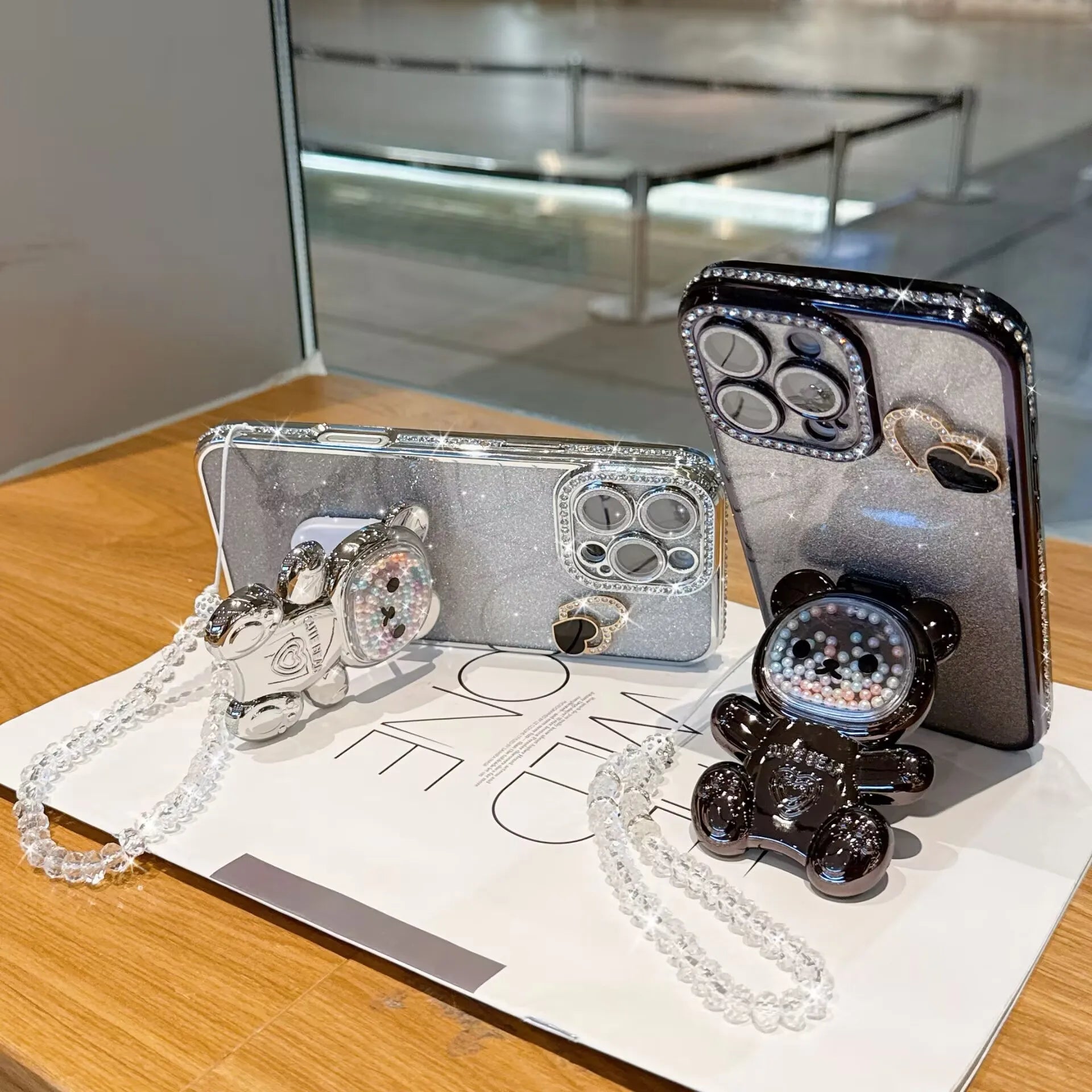 Colorful bead bear stand shiny cardstock electroplated soft case suitable for iPhone17 16 14 15 13 12 11 phone cases bead chain
