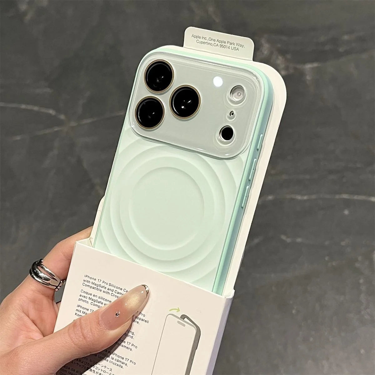 Fashion Liquid Silicone Water Ripple Pattern Big Window Phone Case For iPhone 17 16 15 Pro Max For Magsafe Magnetic Charge Cover Car Mobile World