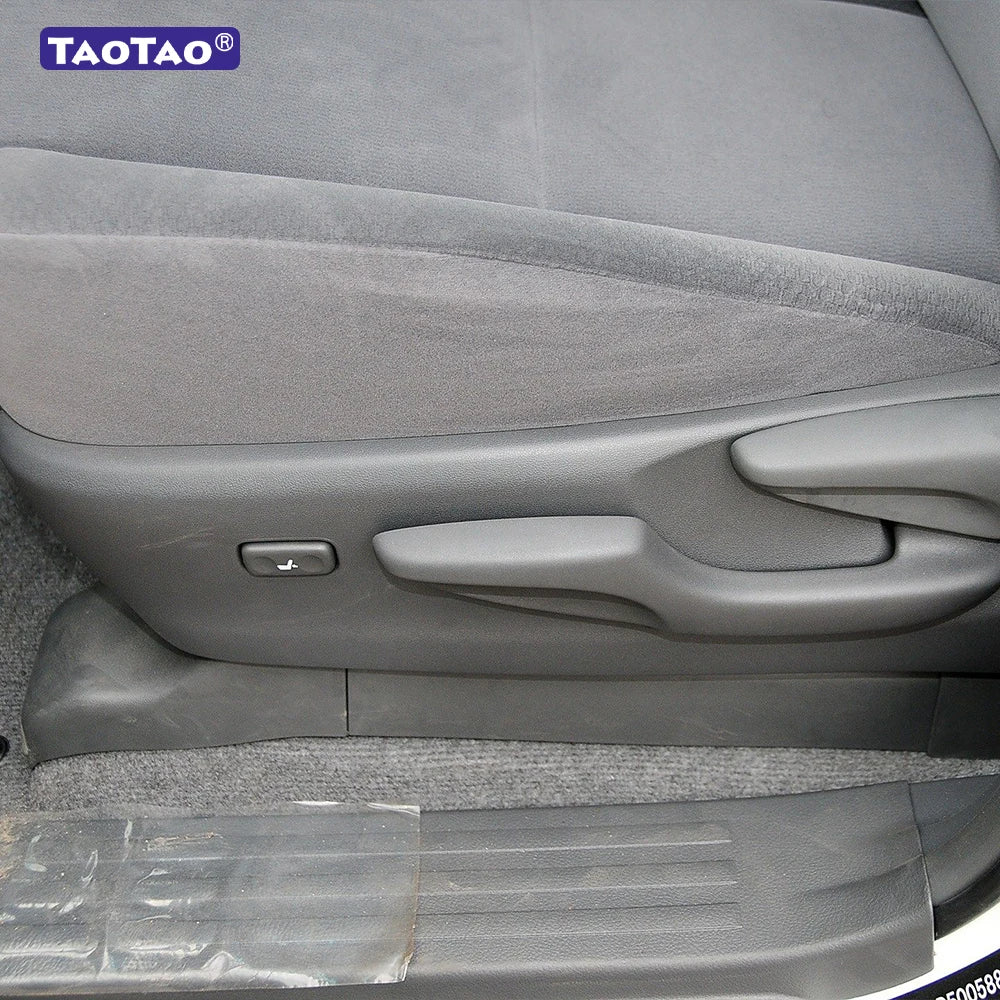For Toyota Land Cruiser Prado J120 2003 2004 2005 2006 2007 2008 2009 Faux Leather Custom Car Seat Covers for 2 Front Seats