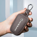 Leather Car Key Bag Vehicle Logo Keychain Case for Nissan Qashqai J11 J10 X-trail T32 Juke Altima Sentra Auto Accessories