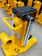 Claw Hydraulic Jack - Hand-Operated Duckbill Vertical Jack for Heavy-Duty Lifting