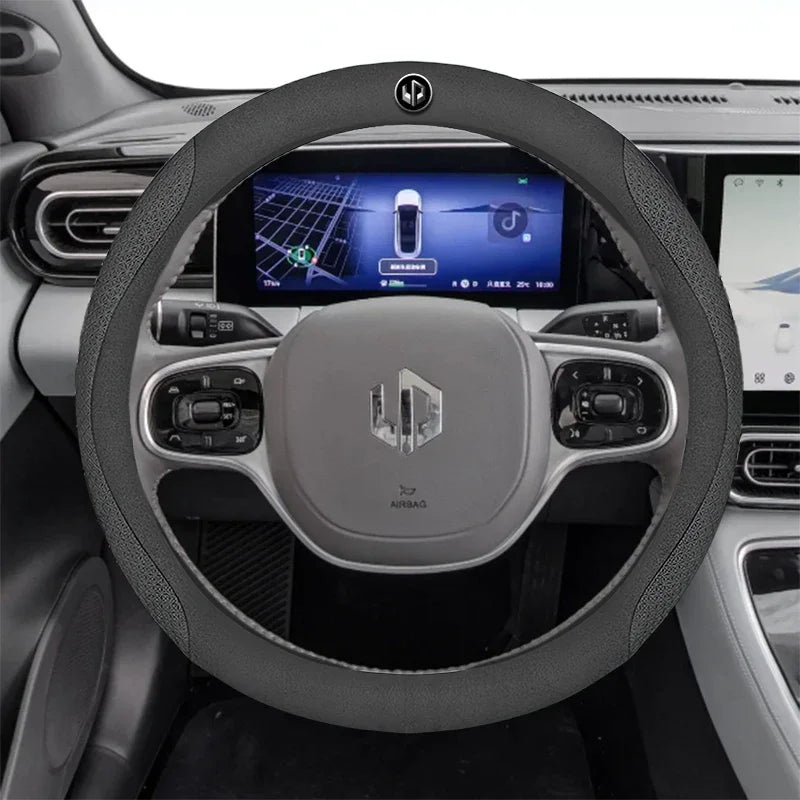 Leather Car Steering Wheel Cover For LEAPMOTOR C11 C10 T03 C16 2022 - 2024 2025 Breathable Non-slip Car-styling Auto Accessories