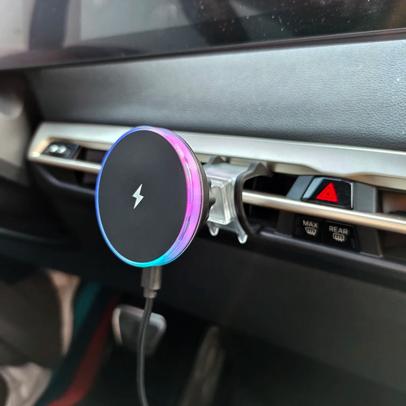 For BMW 5 Series I5 G60 X5 X6 IX 2023 2024 2025 Car Front Air Outlet Phone Magnetic Wireless Charger Holder 15W Accessories Trim CM World