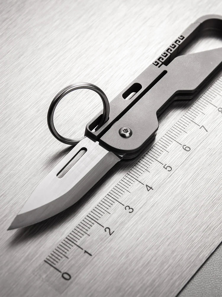 Super Lightweight Men Titanium Waist Hanging Keychain Portable With Folding High Hardness D2 Steel Small Knife Car Key Chain CM World